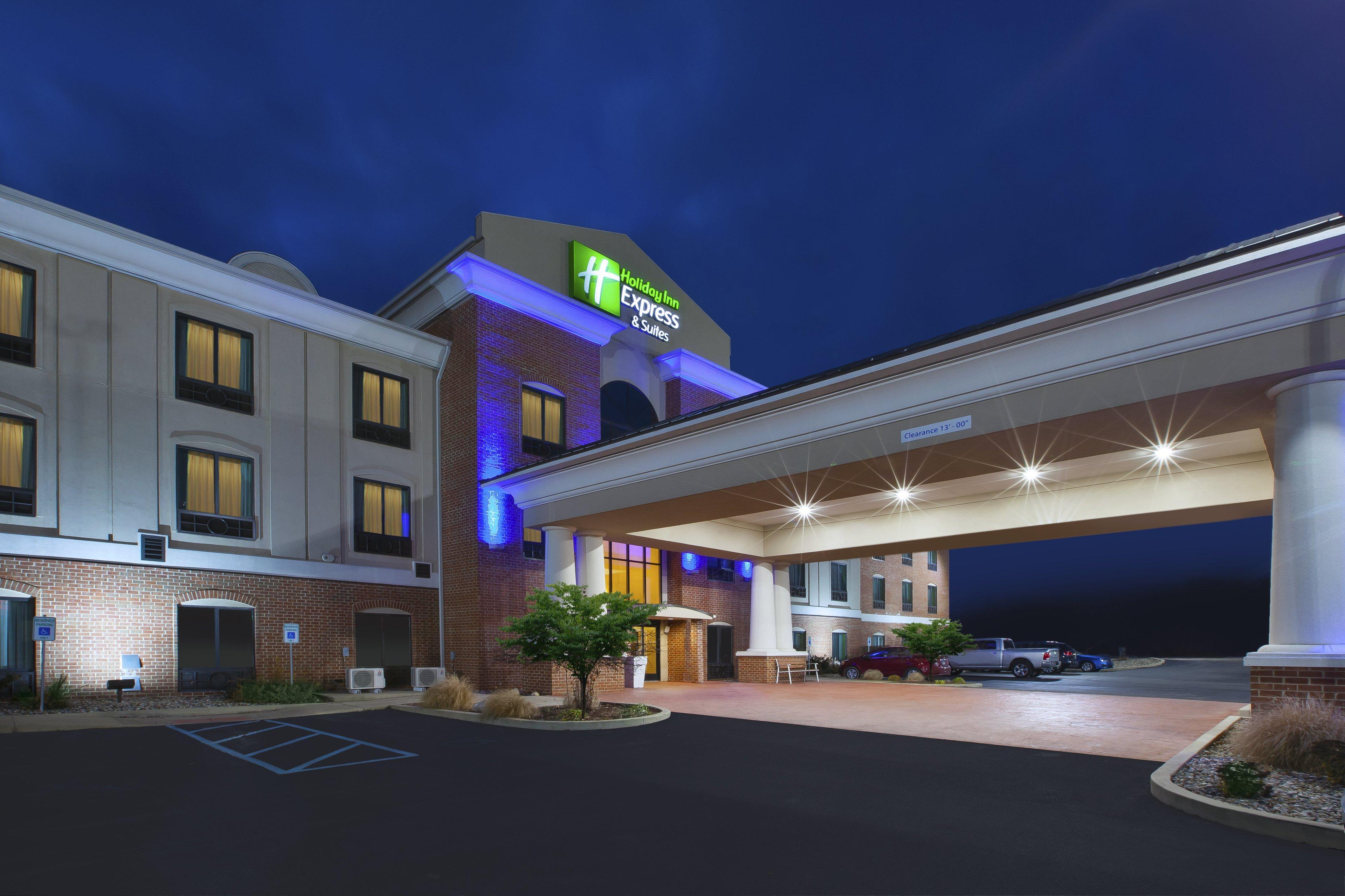 Holiday Inn Express Niles By Ihg Exterior photo