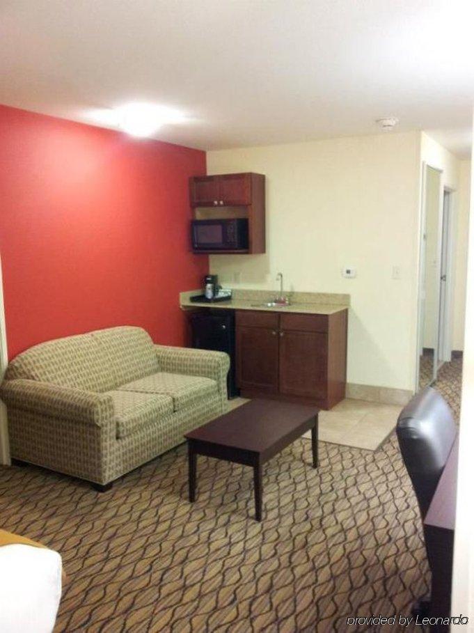 Holiday Inn Express Niles By Ihg Exterior photo